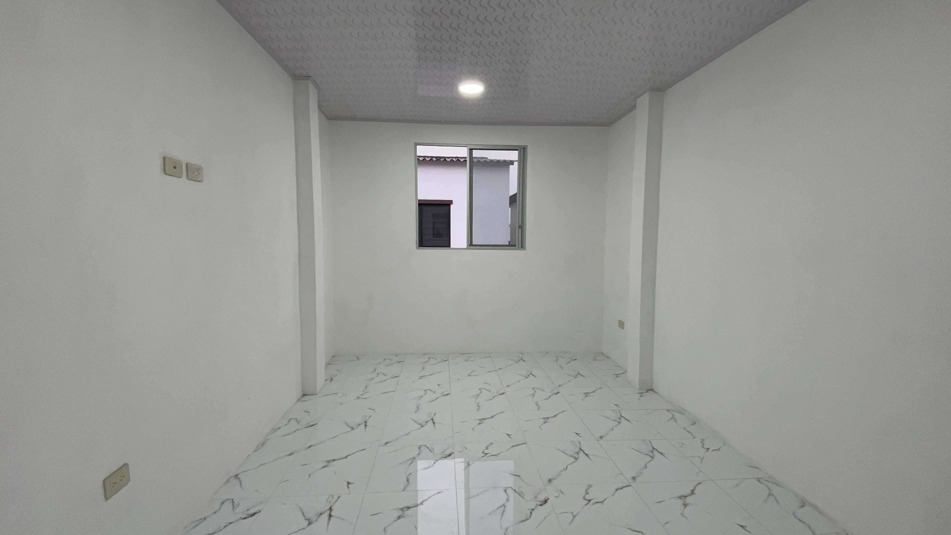 Segundo dormitorio con baño incluido 