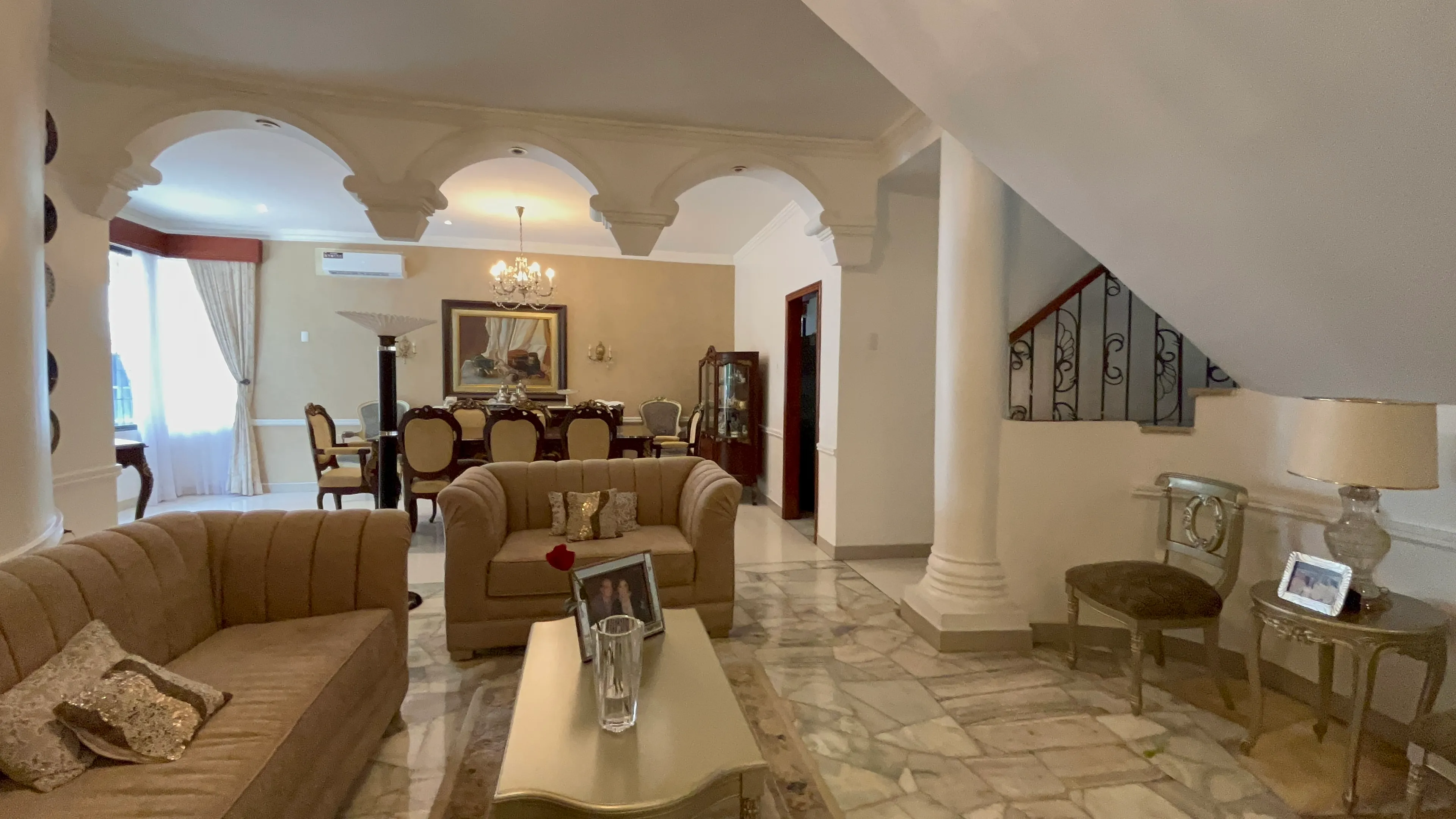 EN VENTA, URBANIZACIÒN BOSQUES DEL SALADO. - 2