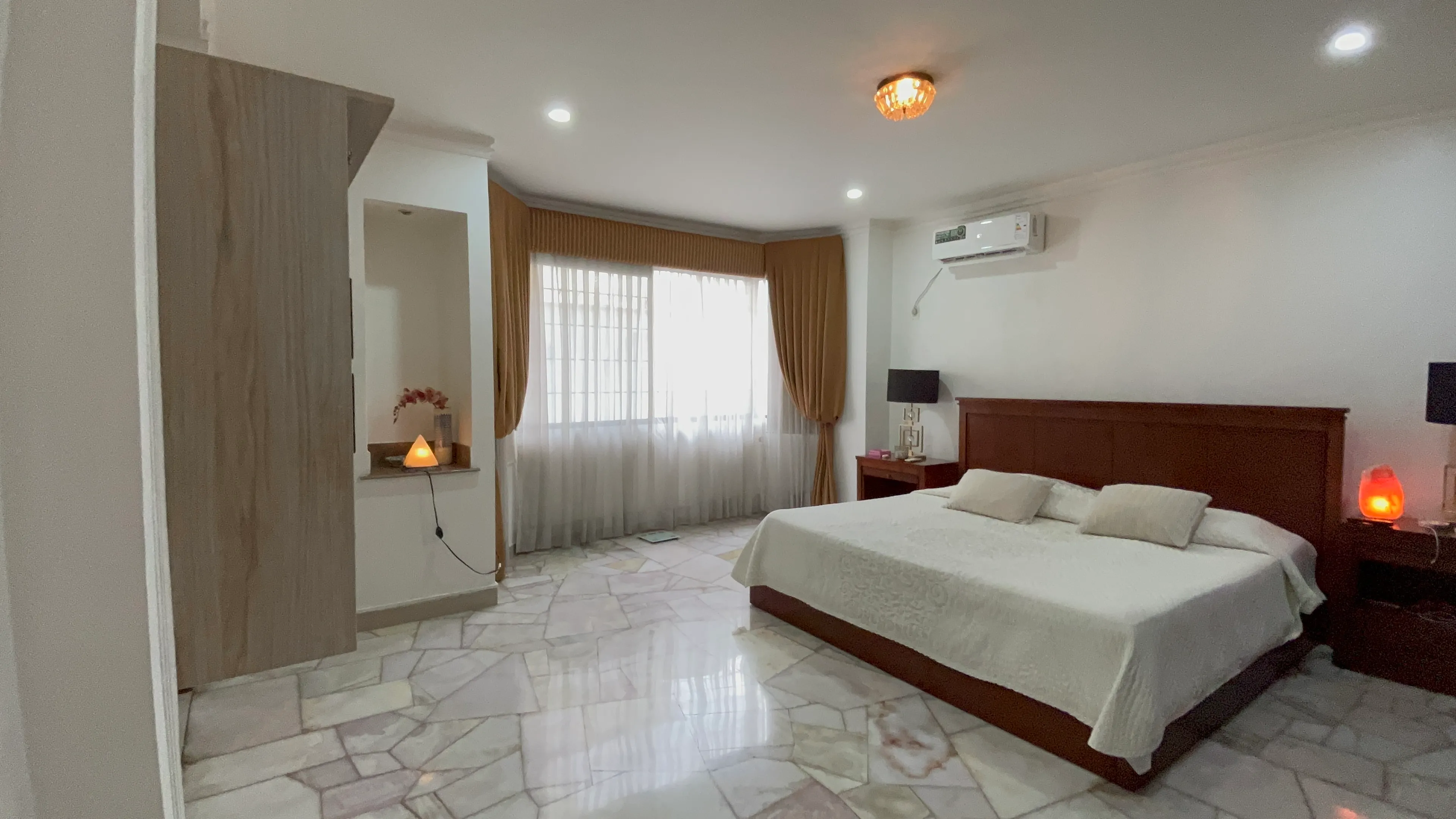 EN VENTA, URBANIZACIÒN BOSQUES DEL SALADO. - 11
